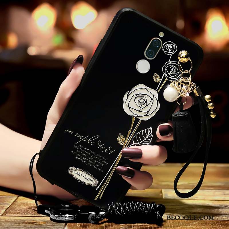 Huawei Mate 10 Lite Noir Ornements Suspendus Fluide Doux Gaufrage Coque De Téléphone