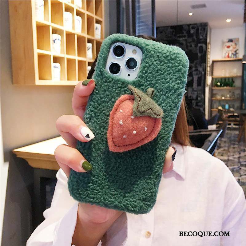 iPhone 11 Pro Max Peluche Dimensionnel Fraise Petit Coque De Téléphone Vert