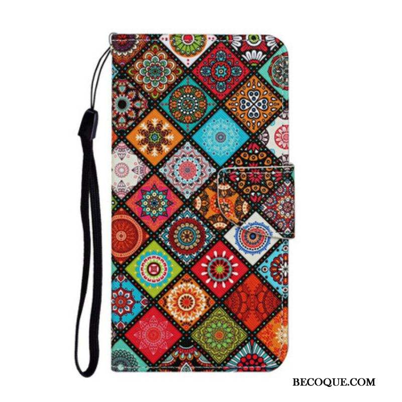 Housse iPhone 13 Pro Patchwork Mandalas avec Lanière