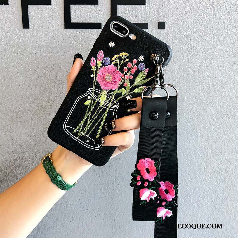 iPhone 8 Plus Nouveau Ornements Suspendus Marque De Tendance Fleur Coque De Téléphone Gaufrage